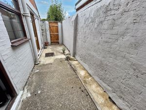 Photo 11- click for photo gallery